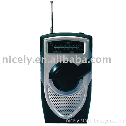 AM/FM crank radio with speaker and antenna